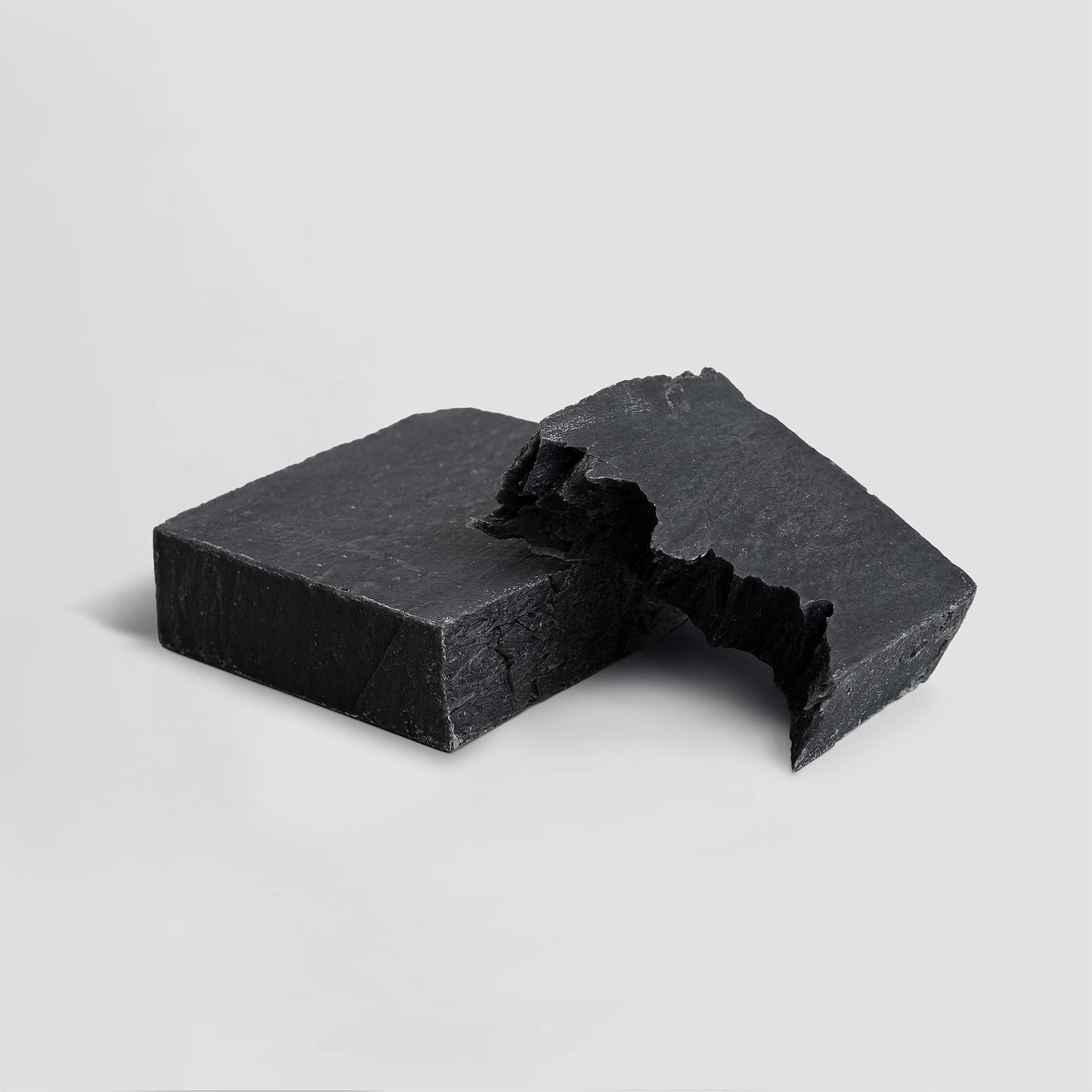 KAMISTRY Charcoal Soap